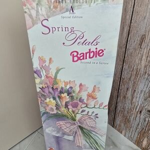 Barbie Spring Petals Special Edition Avon